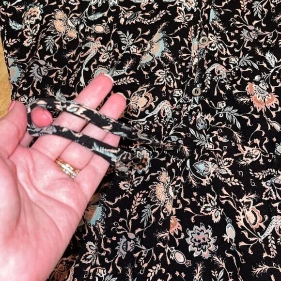 Floral Mossimo supply co. Romper - Picture 5 of 5